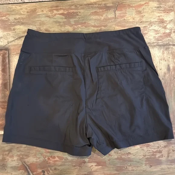 EUC Athleta Black Women's Shorts - Picture 2 of 5